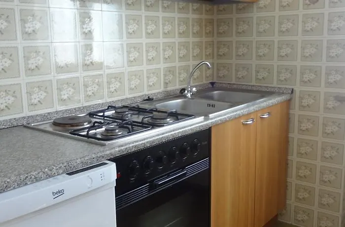 בית נופש Sunlake Magneaz